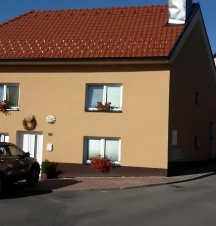 Apartment Pod Kotnovem Tábor Exterior photo